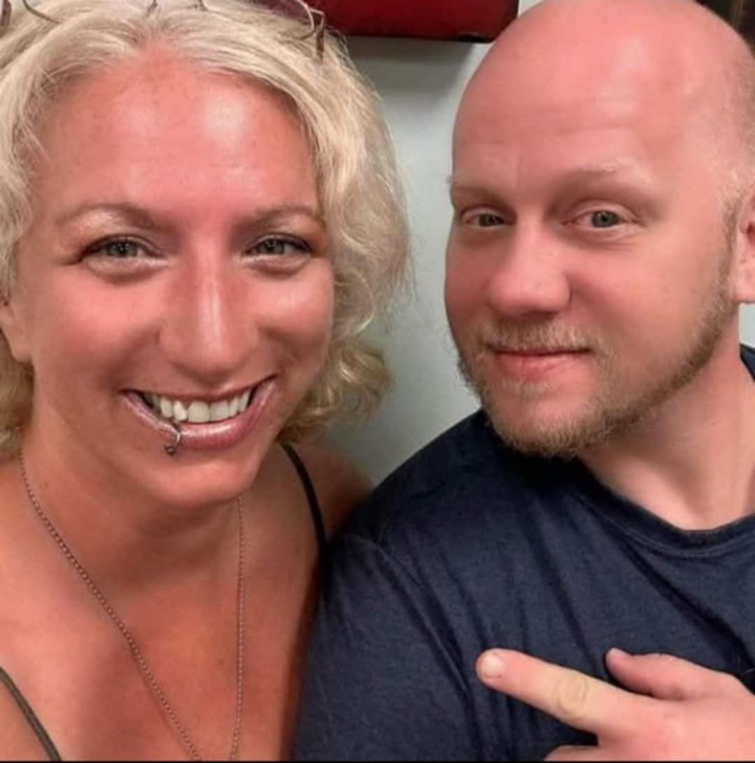 Melissa on left and Josh on the right- owners